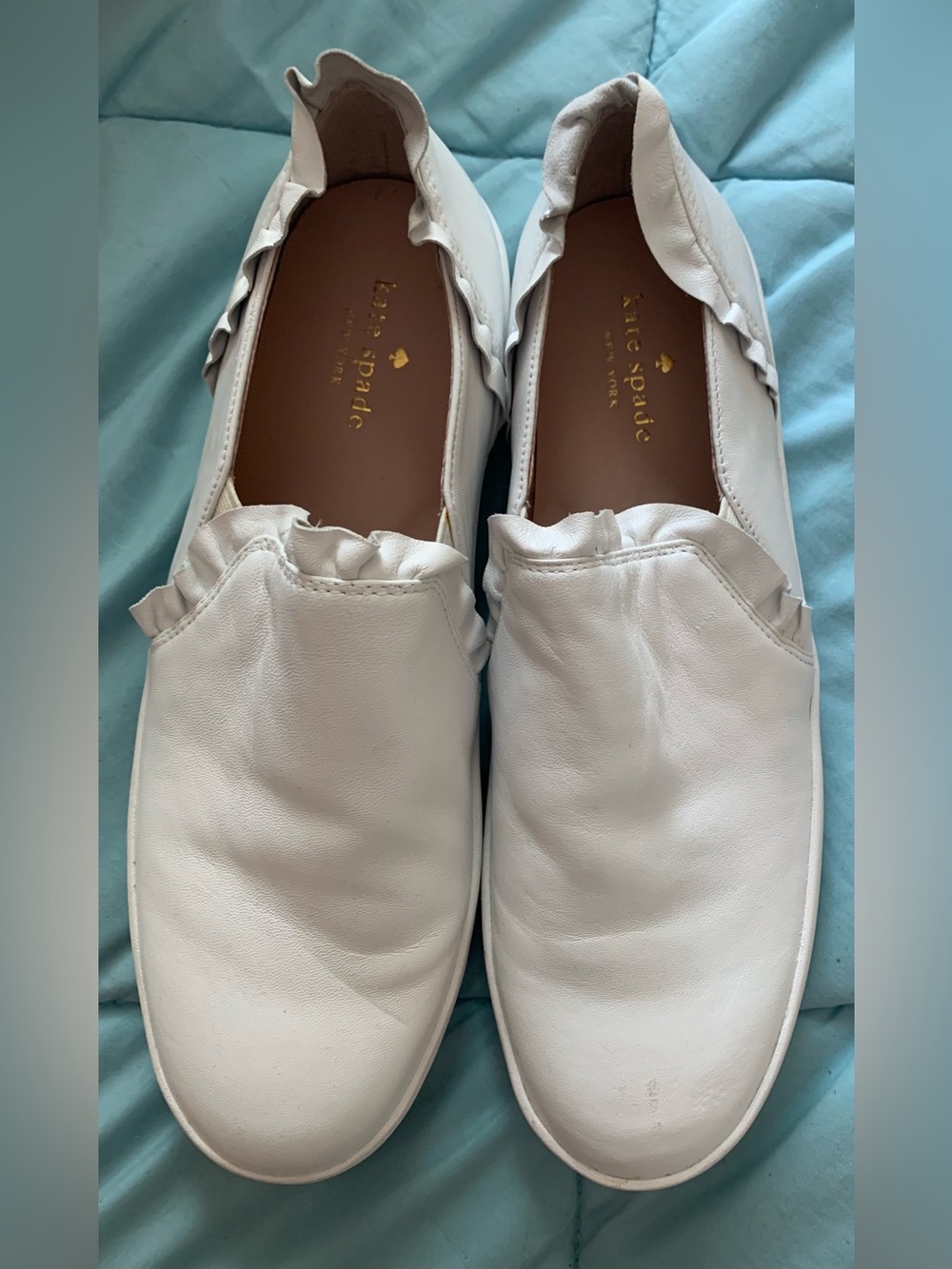 kate spade White Leather Ruffle-Trim Slip-On Flats